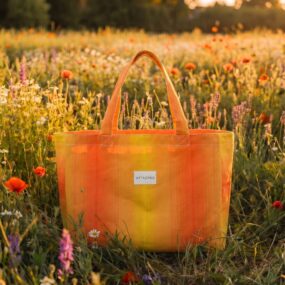 Oberer Griessbach Maxi Shopper Tasche - Upcycled aus alten Balkonmarkisen