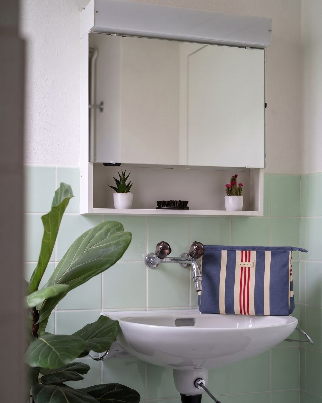 Necessaire "Bachweg" - Upcycelt aus Balkon Markisen – Bild 2