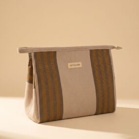 Necessaire «Bramberg» – Upcycelt aus Balkon Markisen