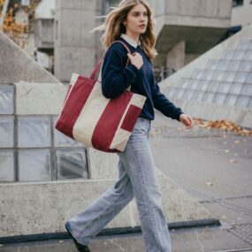 Maxi Shopper Tasche Reckenbühl – Upcycled aus alten Balkonmarkisen